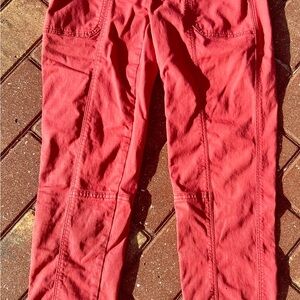 White House Black Market Red Cropped Ankle Pants